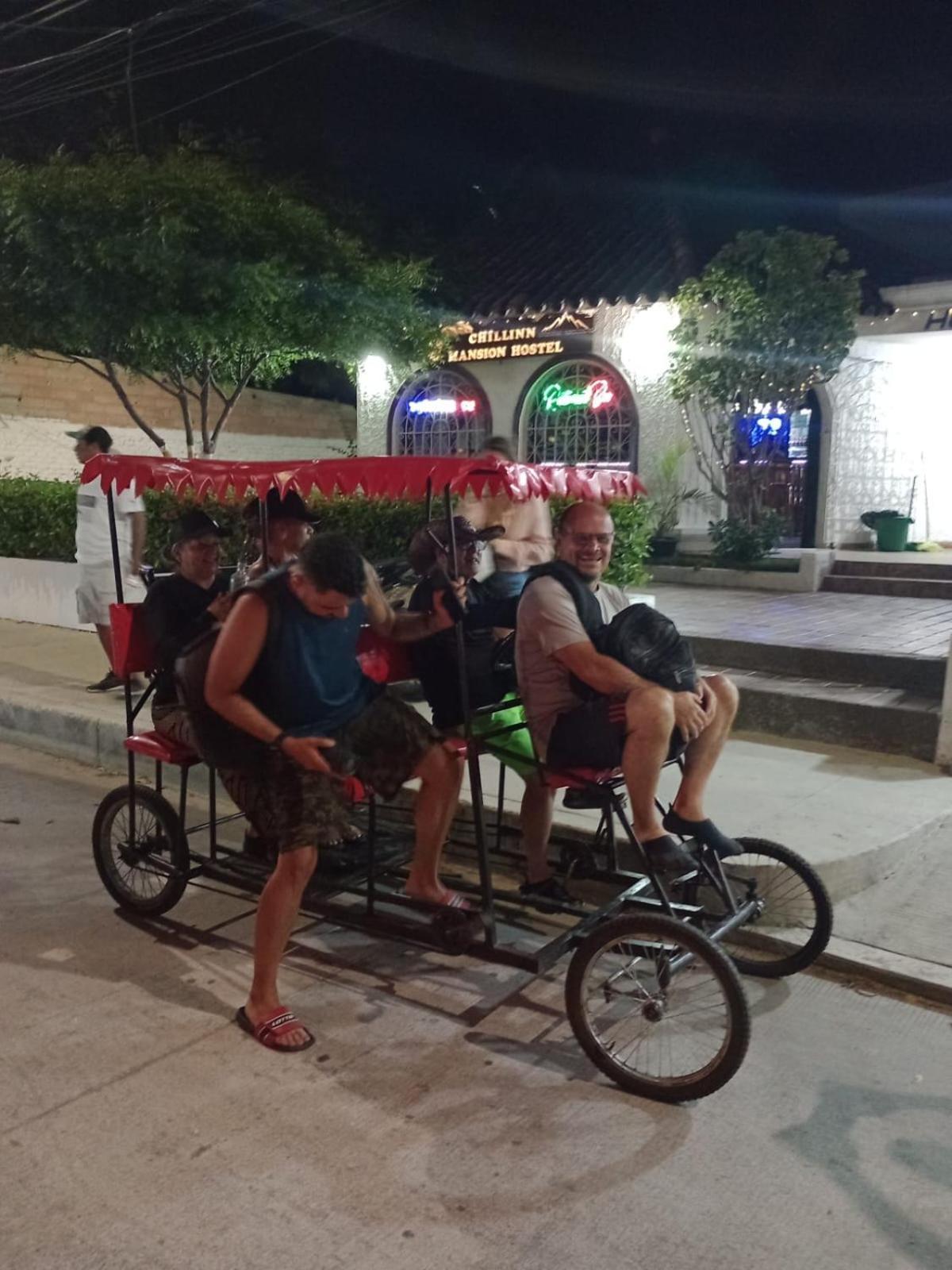 The Chill In Mansion Hostel Santa Marta 외부 사진